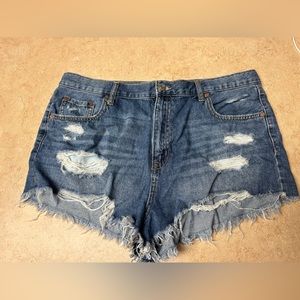 Dark wash Aeropostale shorts